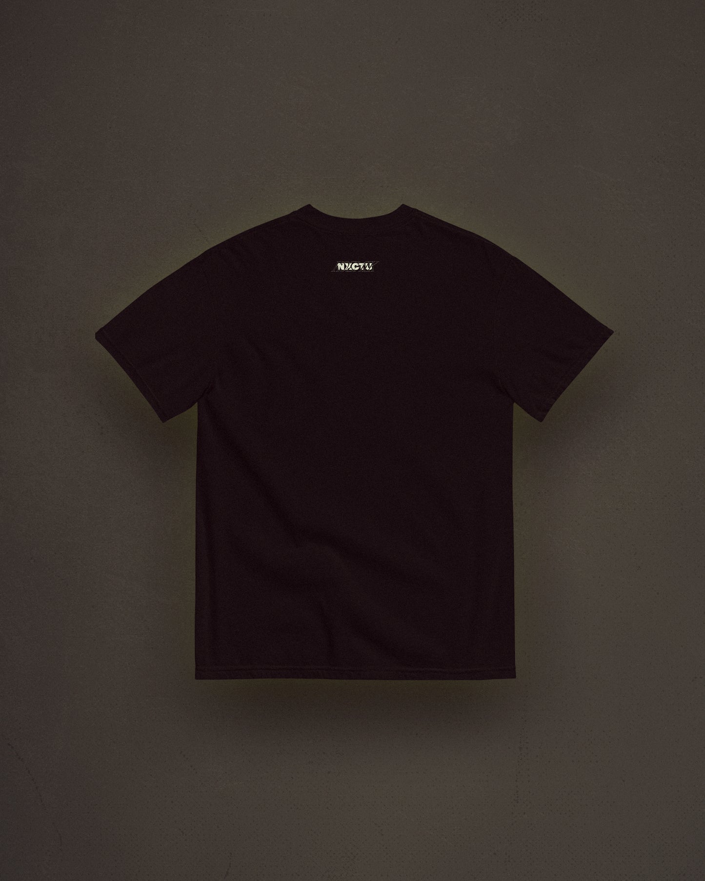 REGULAR TEE